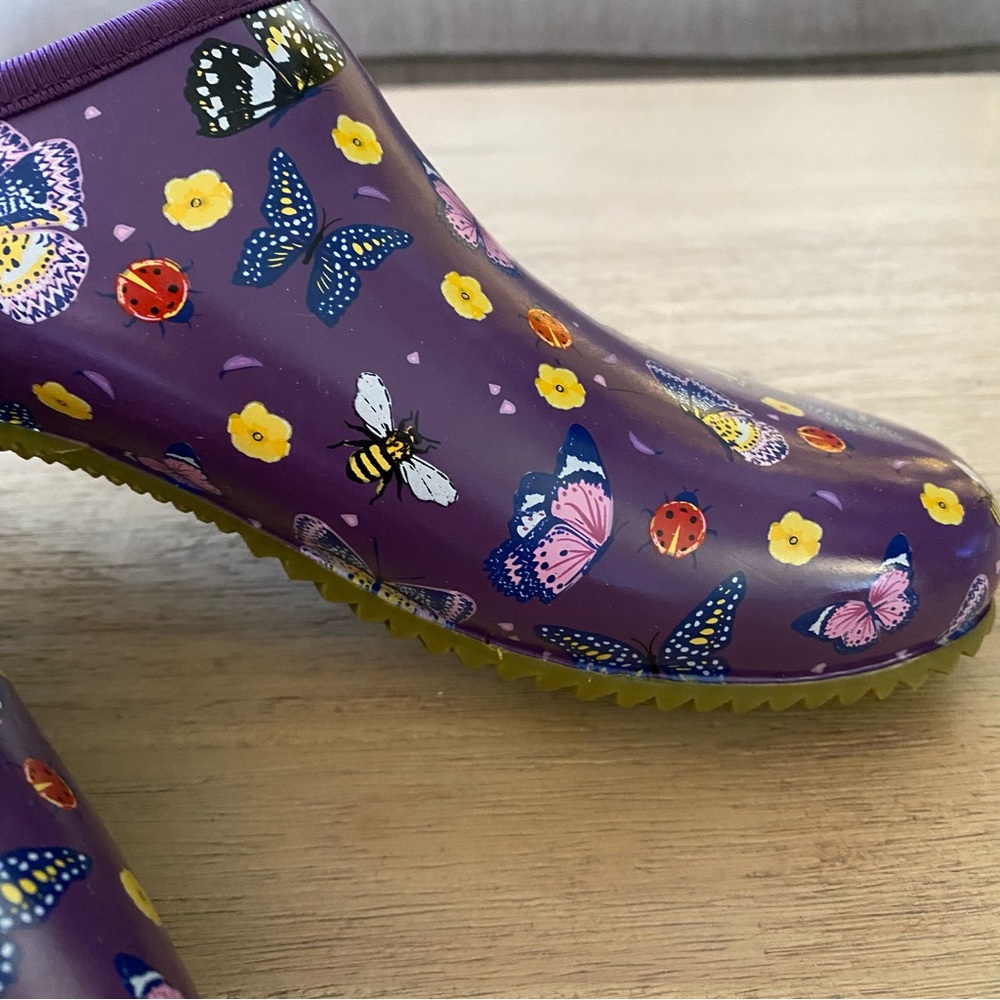 Purple Garden Clogs 7 | Enchanted Insects Purple Butterflies Bees Ladybugs - Picture 5 of 7